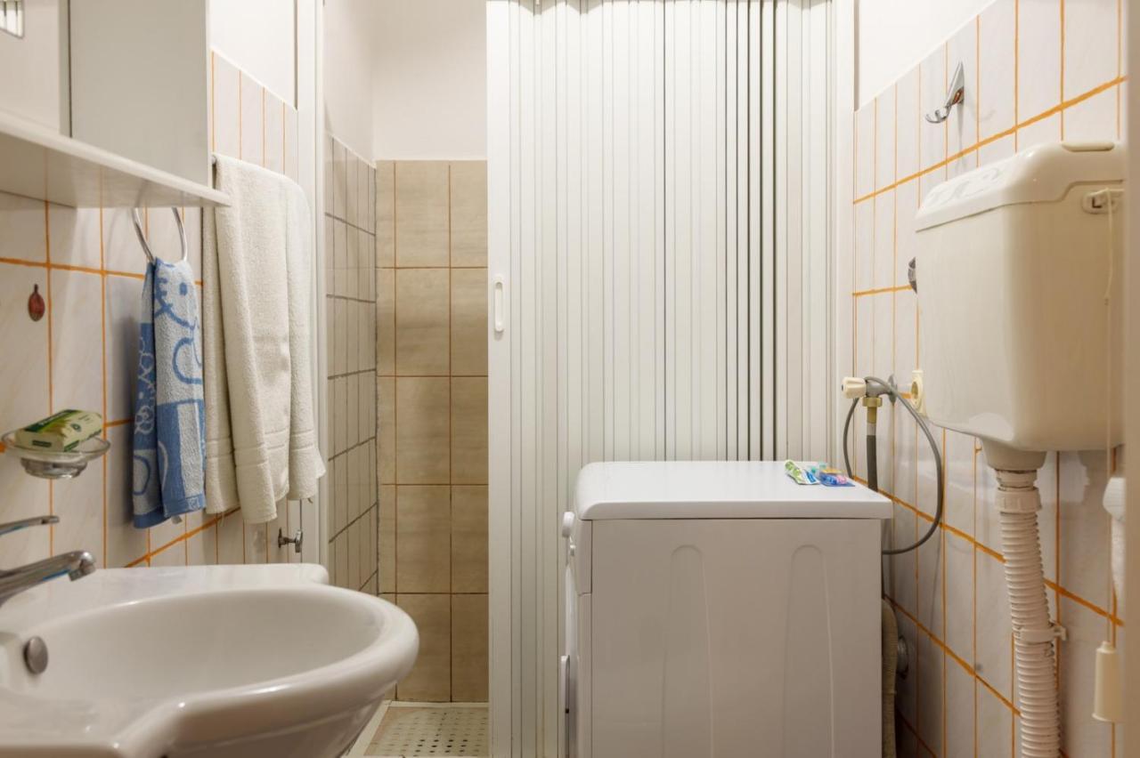 Apartmani Capi Golubac Zimmer foto